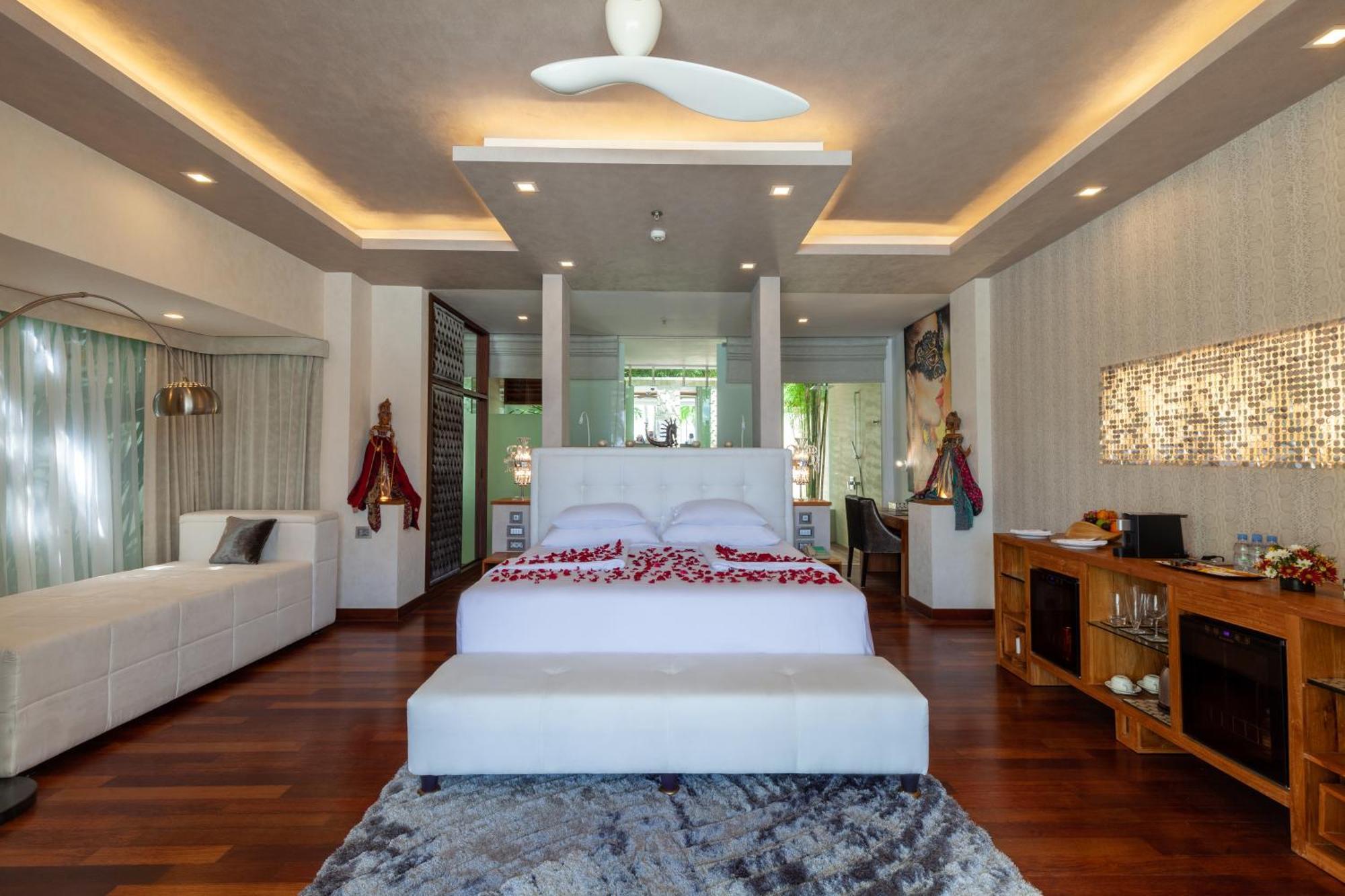 Seven Secrets By Hanging Gardens Senggigi Exterior foto